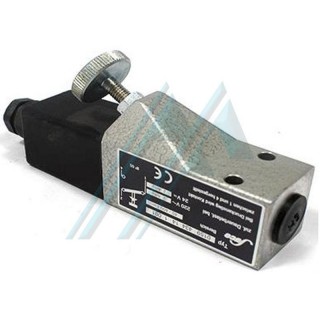 SUCO pressure switch with G 1/4" female thread piston