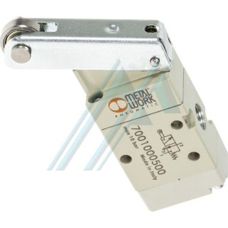 Válvula neumática de accionamiento mecánico rosca hembra 1/8" normalmente cerrada