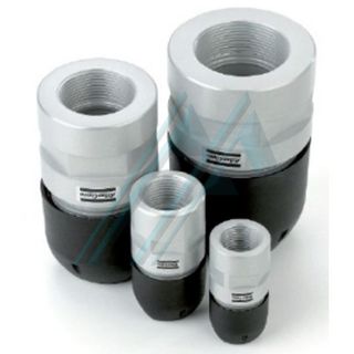 Straight fitting with female thread