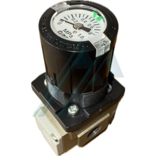 Regulador de presión SMC NEUM 1/4" con manómetro