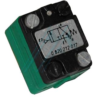 BOSCH空気圧バルブ0820212017